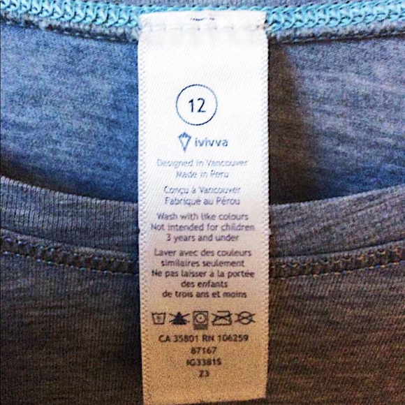 A Ivivva Lululemon never worn athletic top! :) - Picture 2 of 4